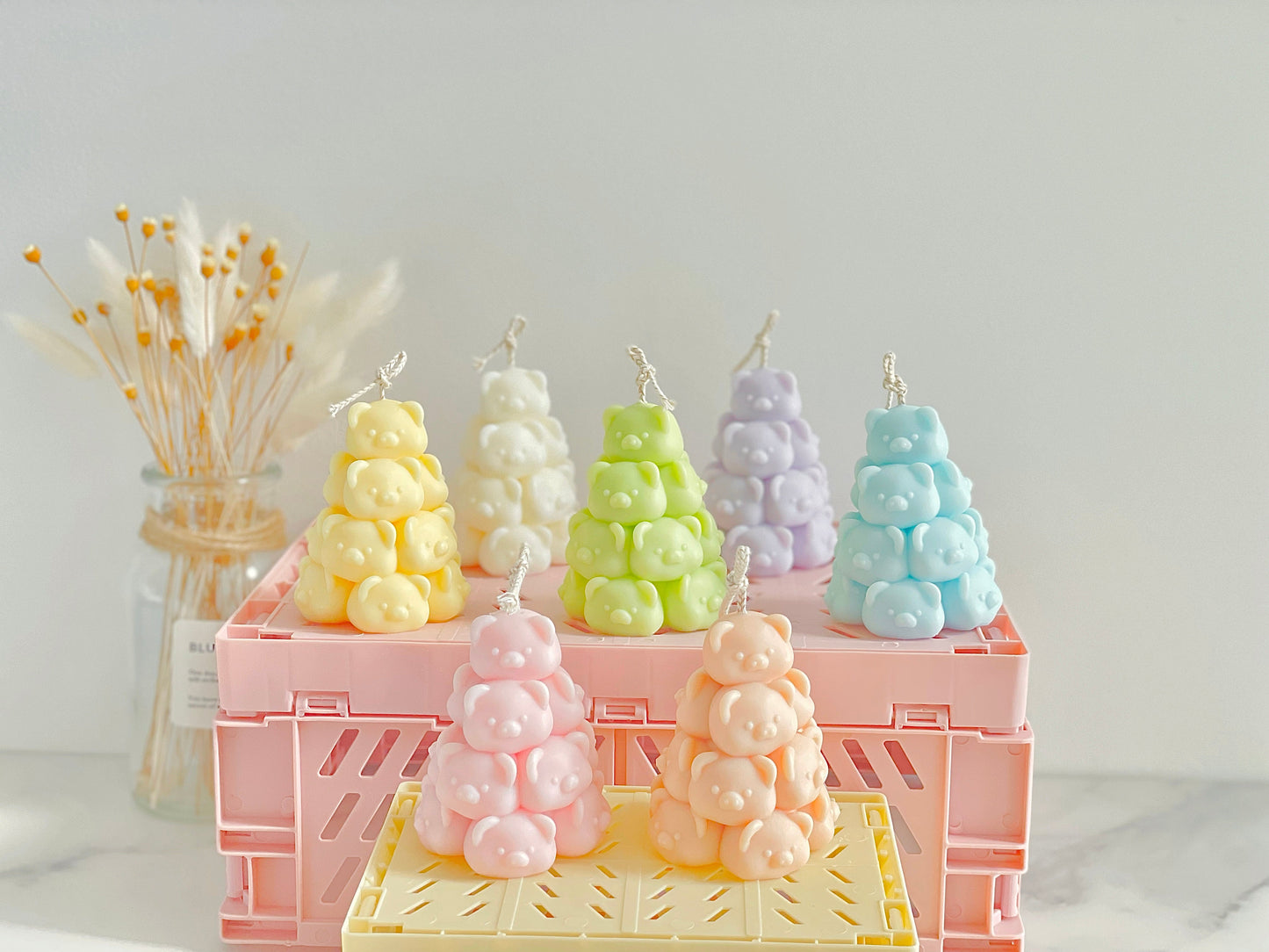 Piles of Piggy Candle
