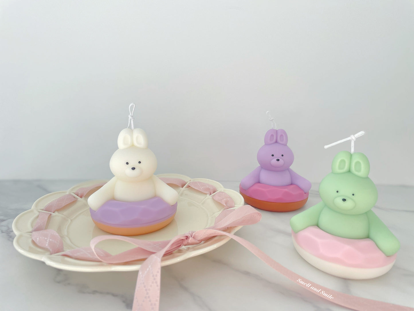 Bunny Ride Donut Candle