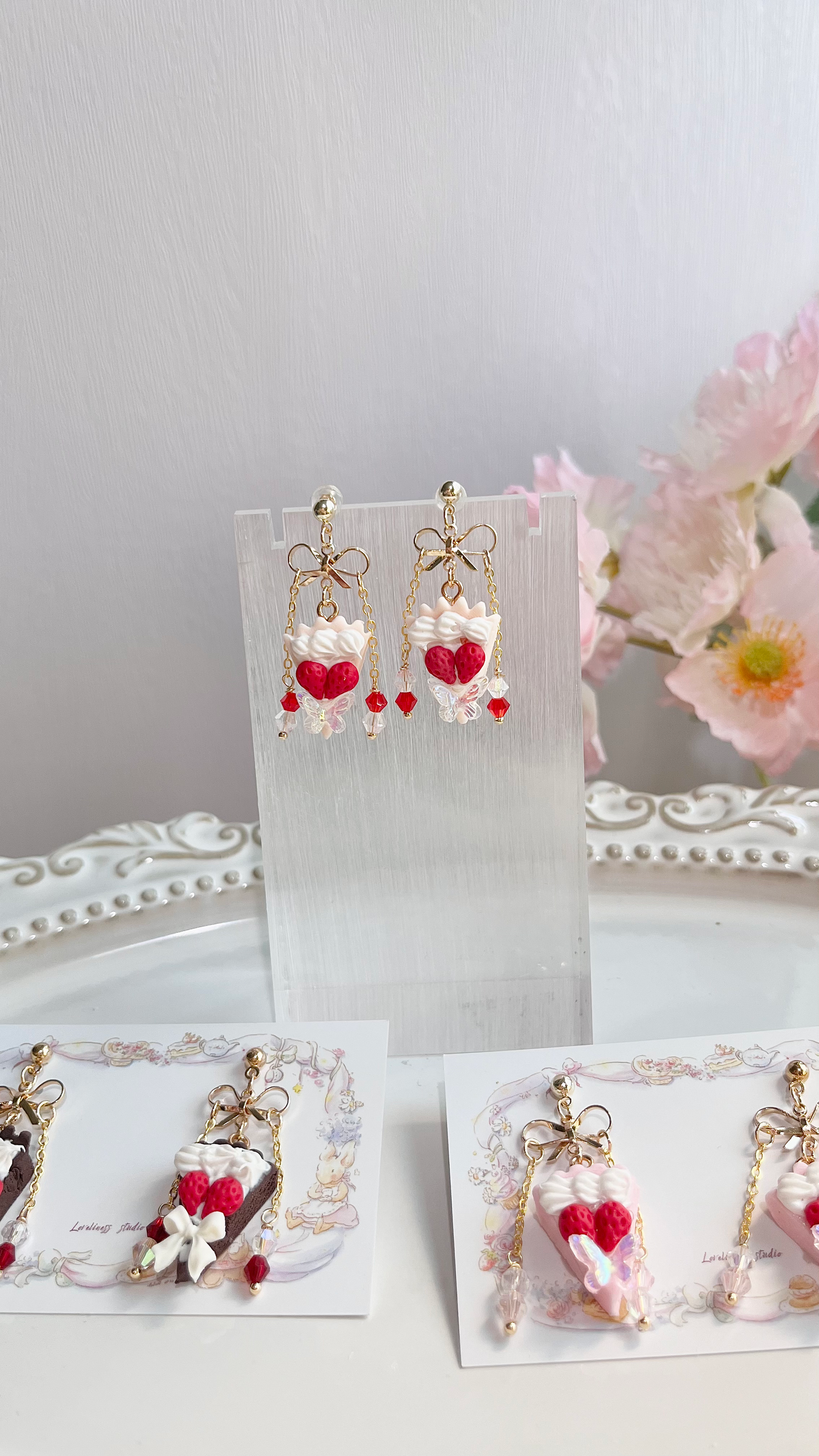 Strawberry Pies Dangles