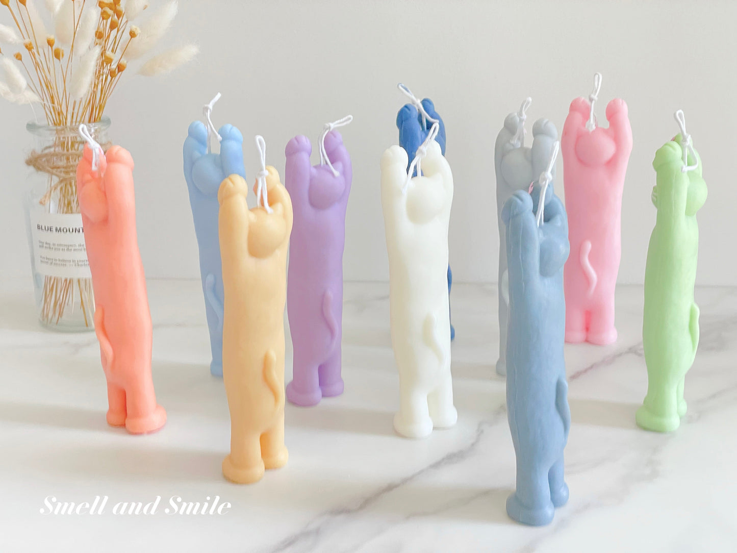 Hands Up Cat Candle