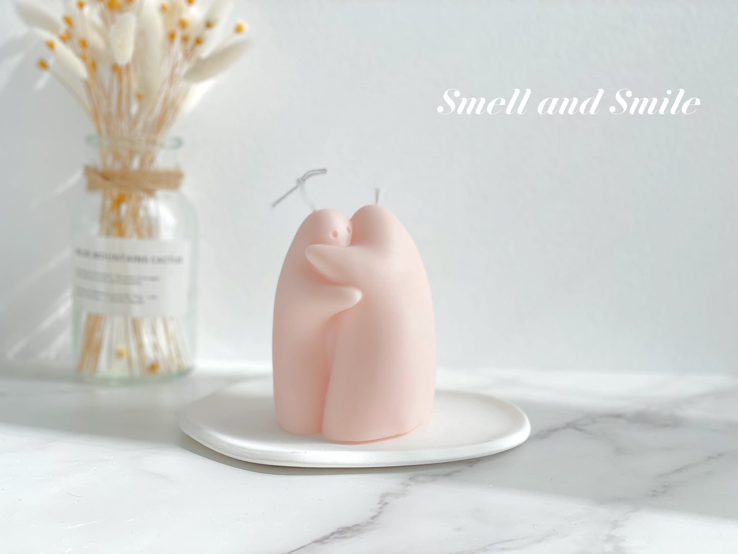 Hugging Candle